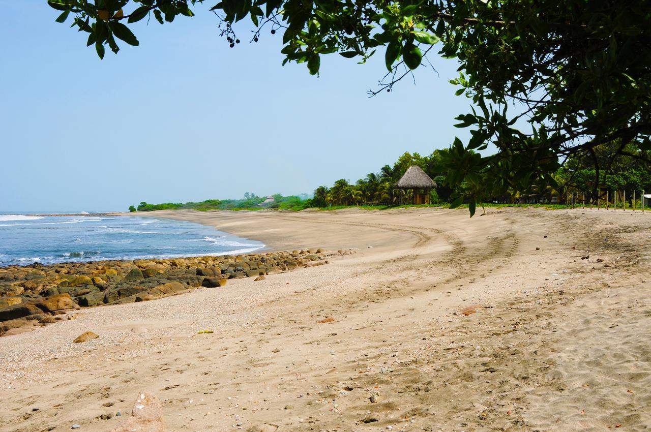 Las Palmeras Beach Hotel Aposentillo المظهر الخارجي الصورة