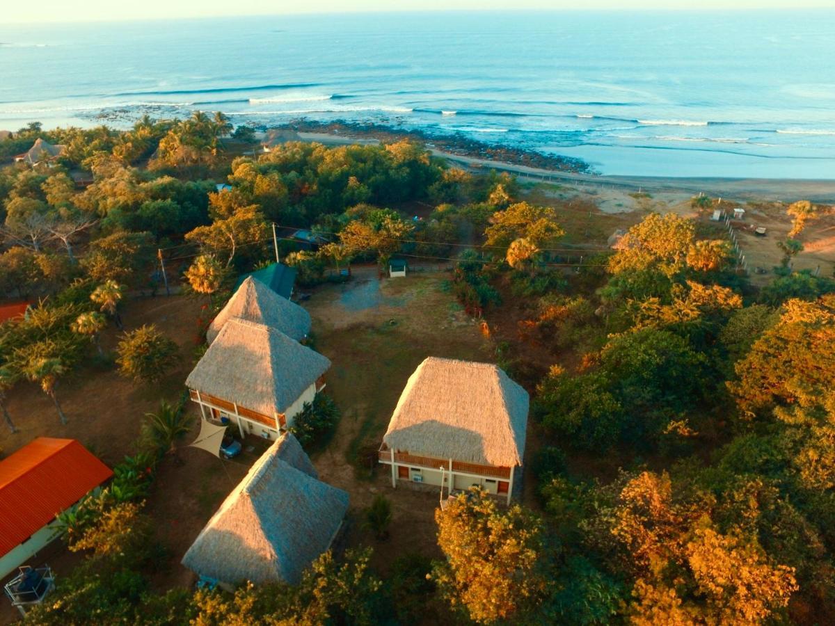Las Palmeras Beach Hotel Aposentillo المظهر الخارجي الصورة